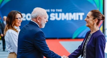 Lula propõe aprofundar relações econômicas e comerciais com o México